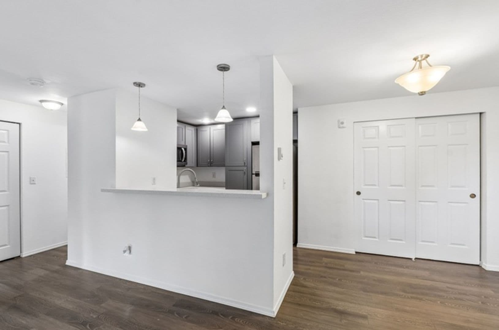 Des Moines Condo: 22831 30th Ave S