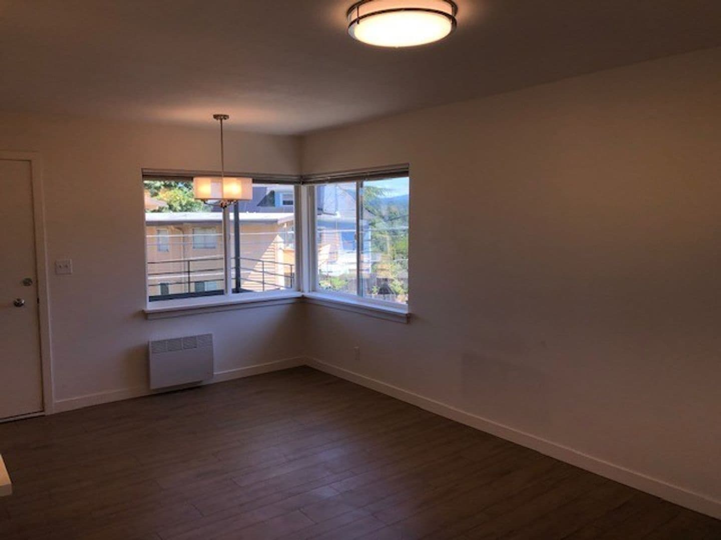 Seattle Apartment: 5701 Wilson Avenue S