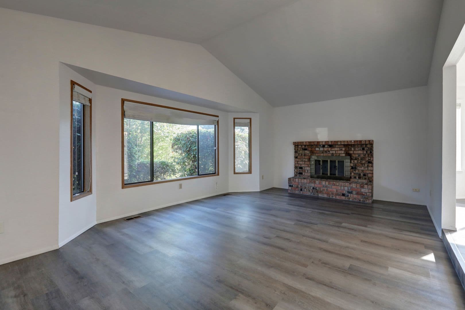 Federal Way House: 2739 SW 347th Place