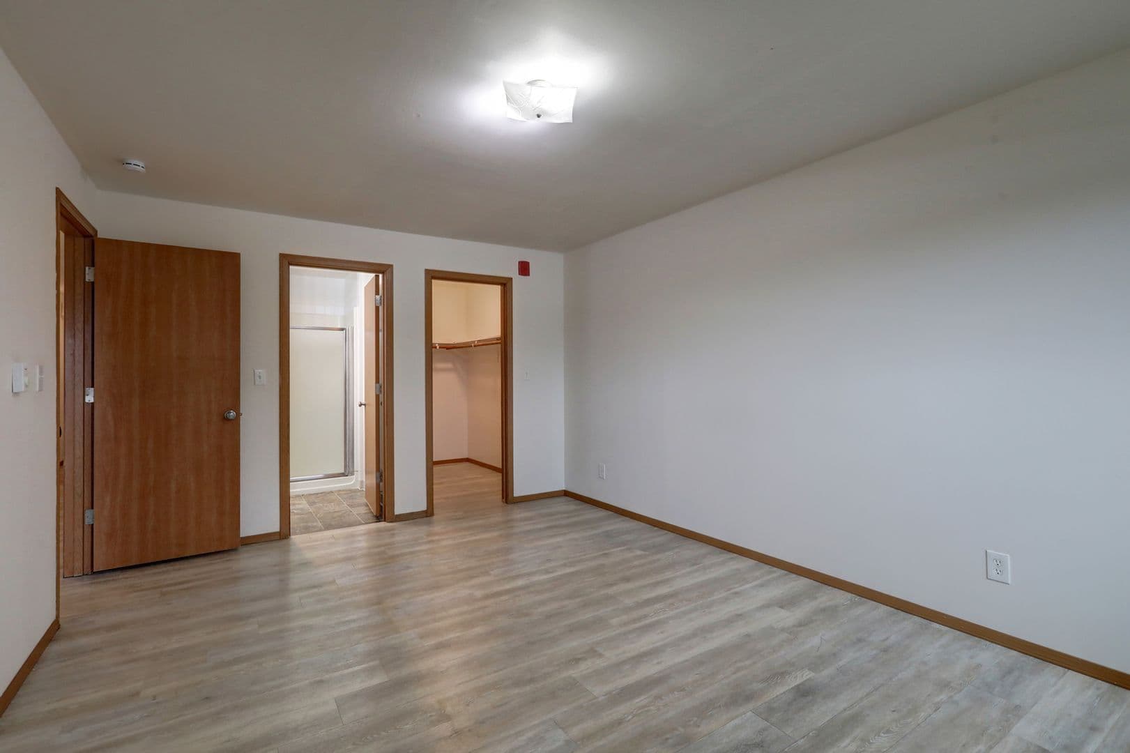 Burien Apartment: 15621 4th Ave S