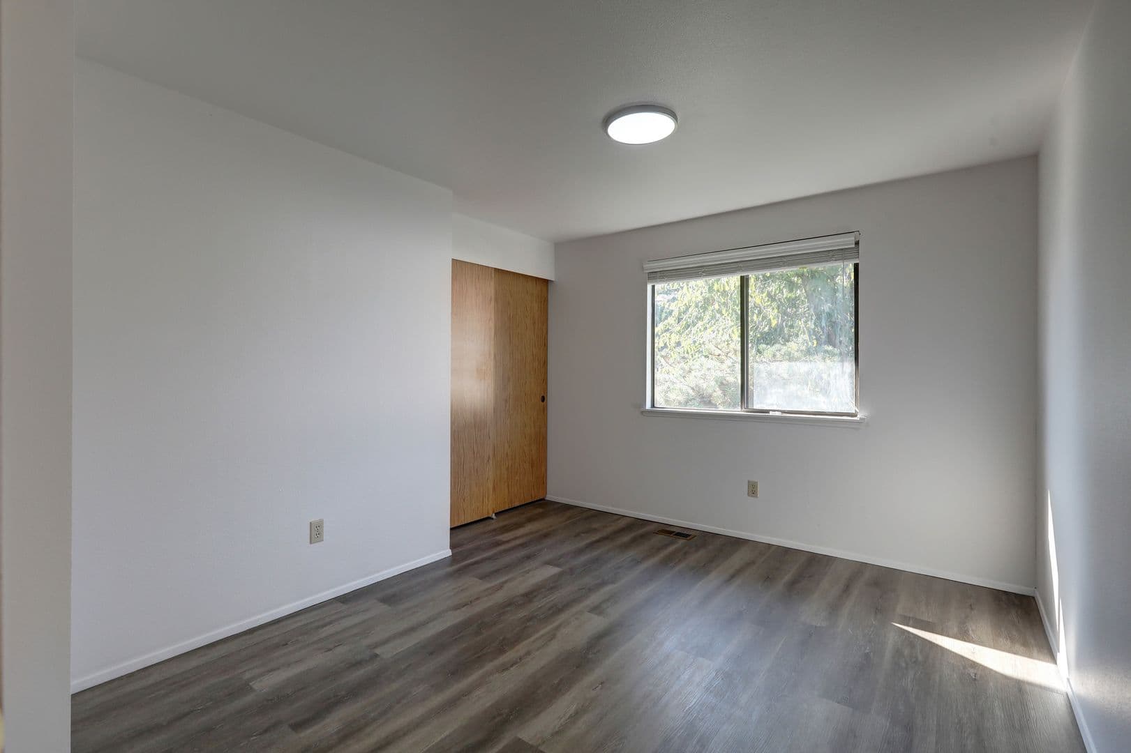 Federal Way House: 2739 SW 347th Place