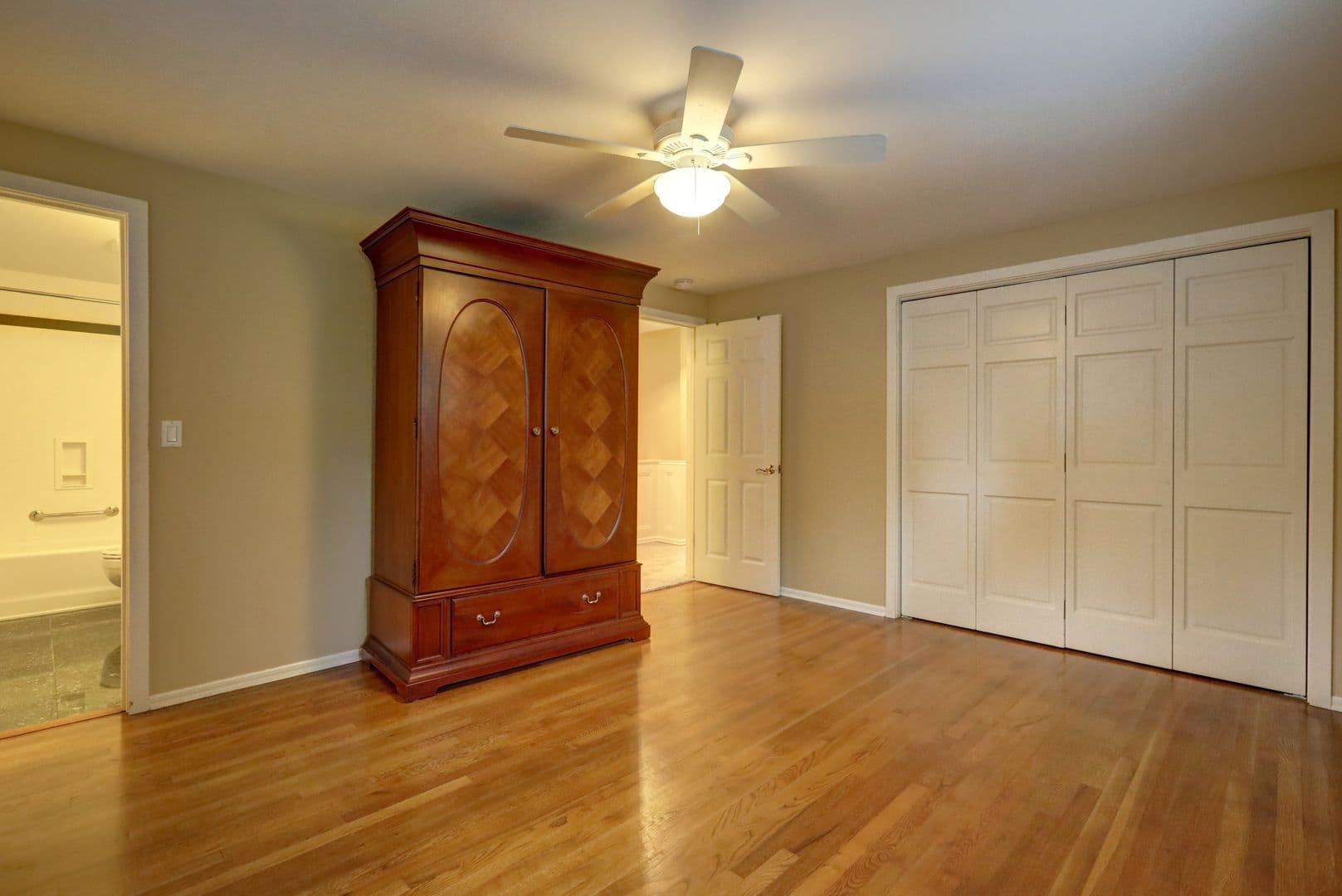 Mercer Island House: 4670 91st Ave SE