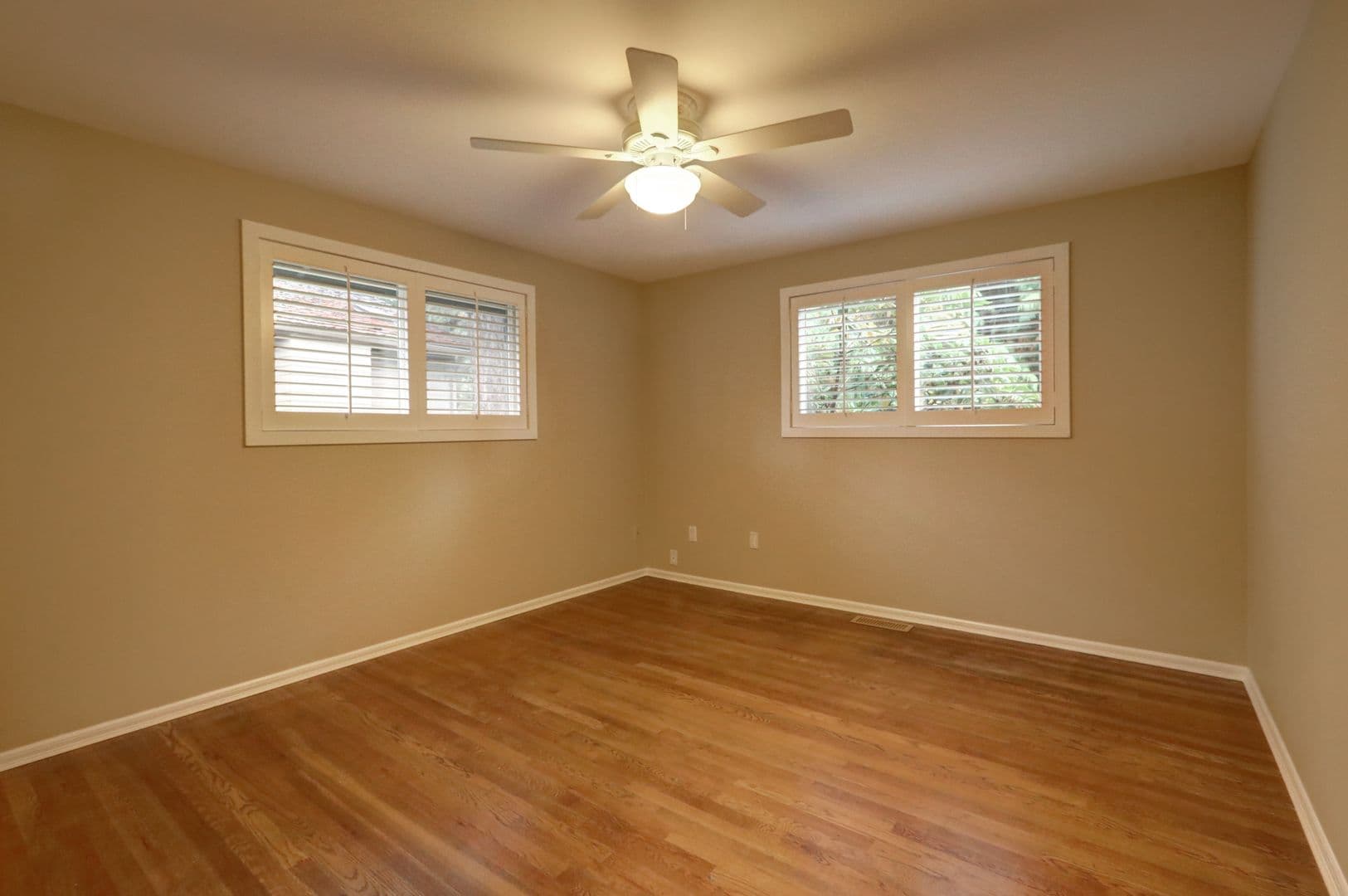 Mercer Island House: 4670 91st Ave SE