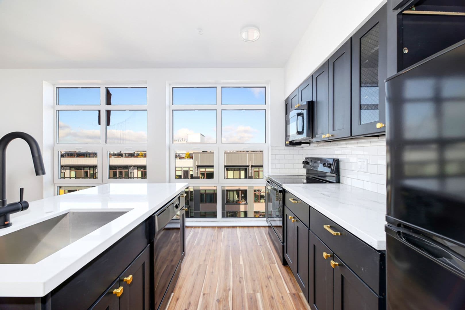 Seattle Apartment: 1225 10th Ave
