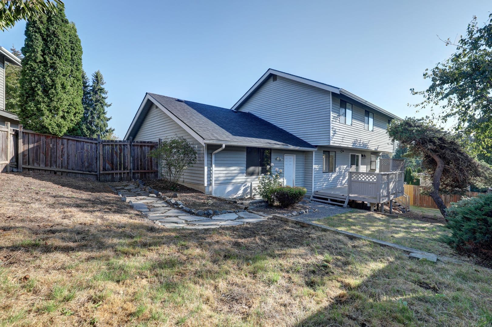 Federal Way House: 2739 SW 347th Place