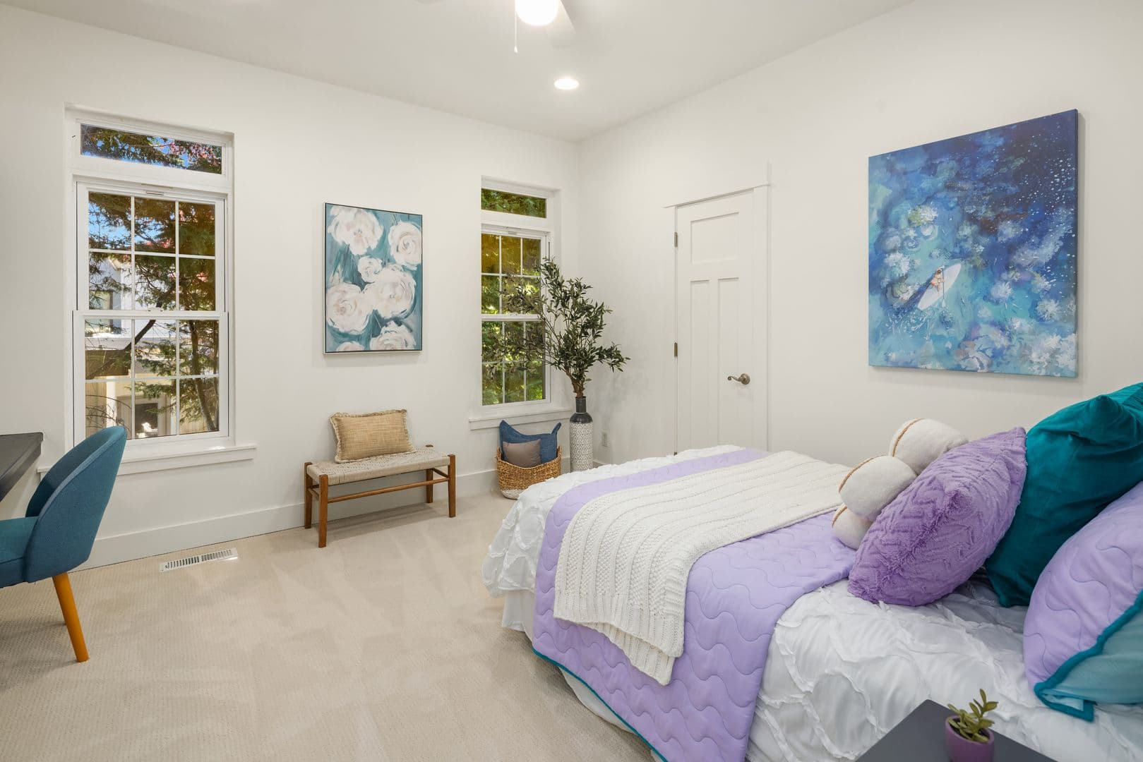 Bellevue House: 11059 SE 31st St