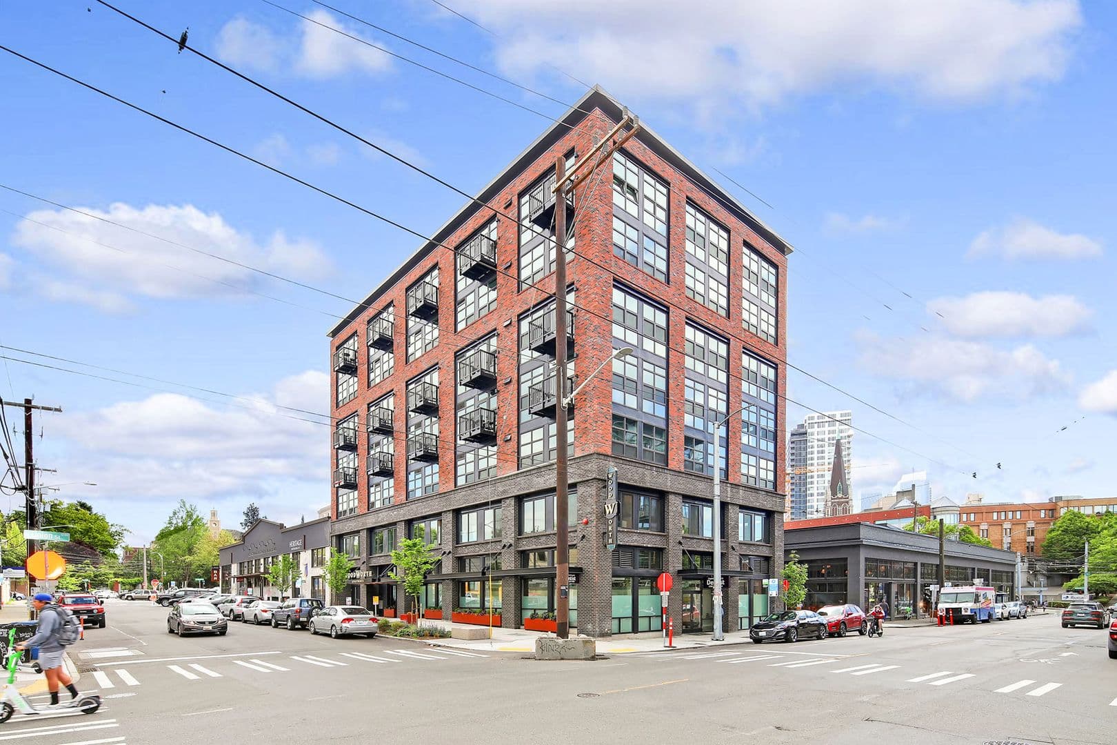 Seattle Apartment: 1225 10th Ave