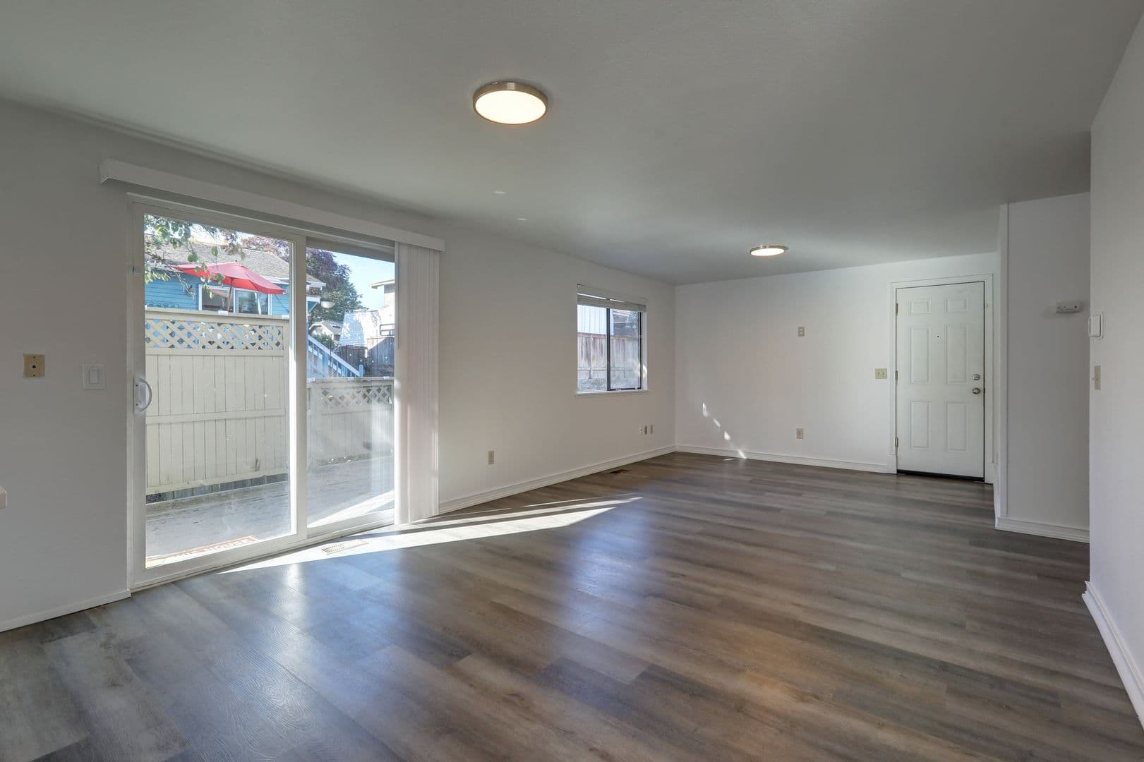 Federal Way House: 2739 SW 347th Place