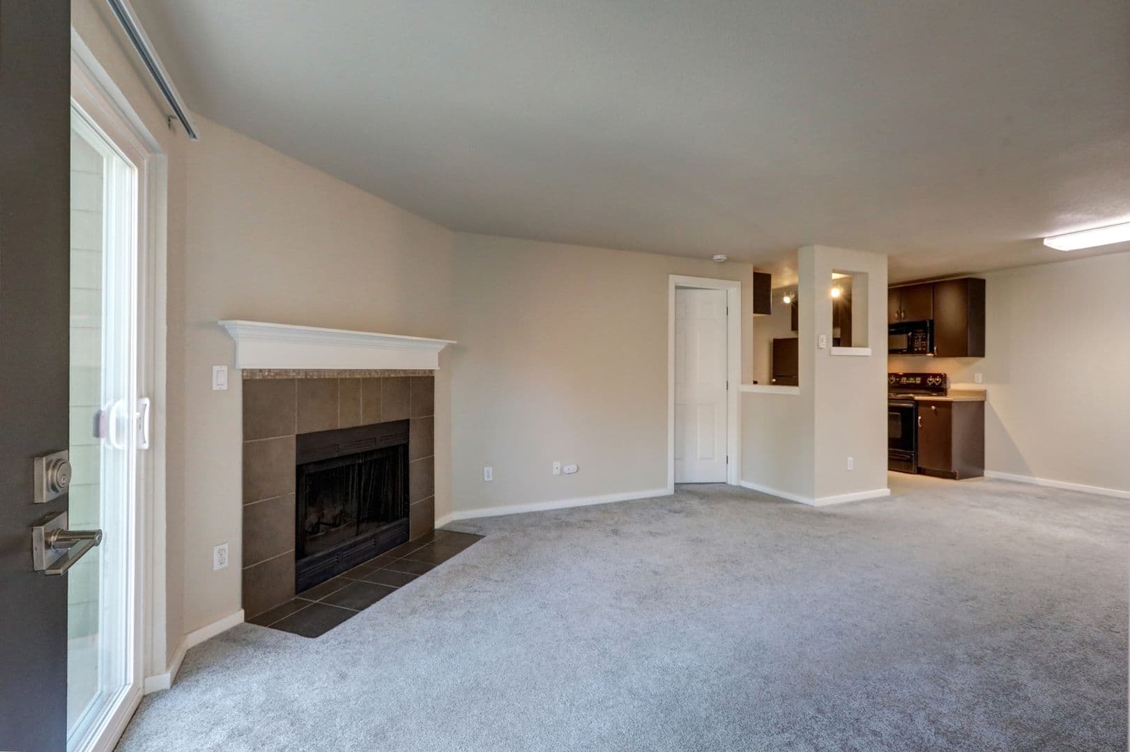 Bellevue House: 12607 SE 41st Place Unit #H207
