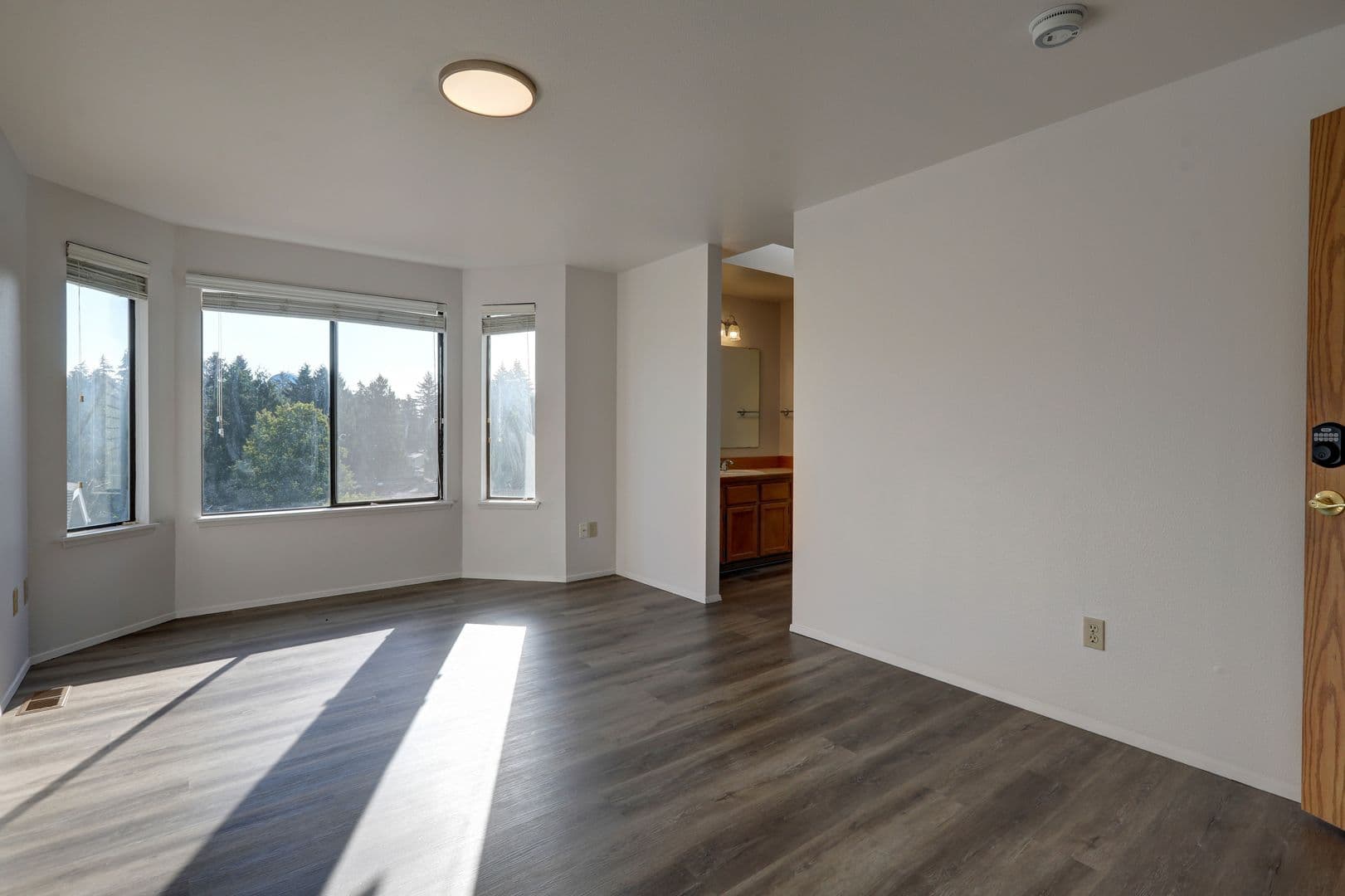 Federal Way House: 2739 SW 347th Place