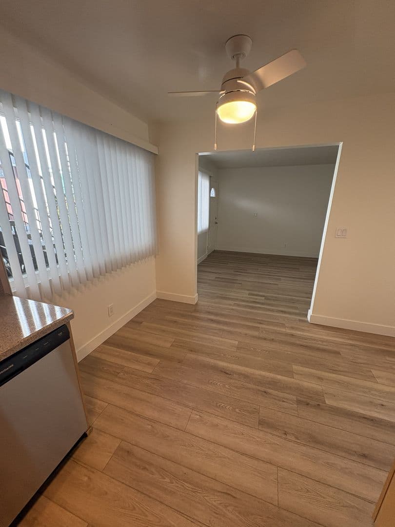 Goleta Apartment: 243 - 247 Mathilda Drive