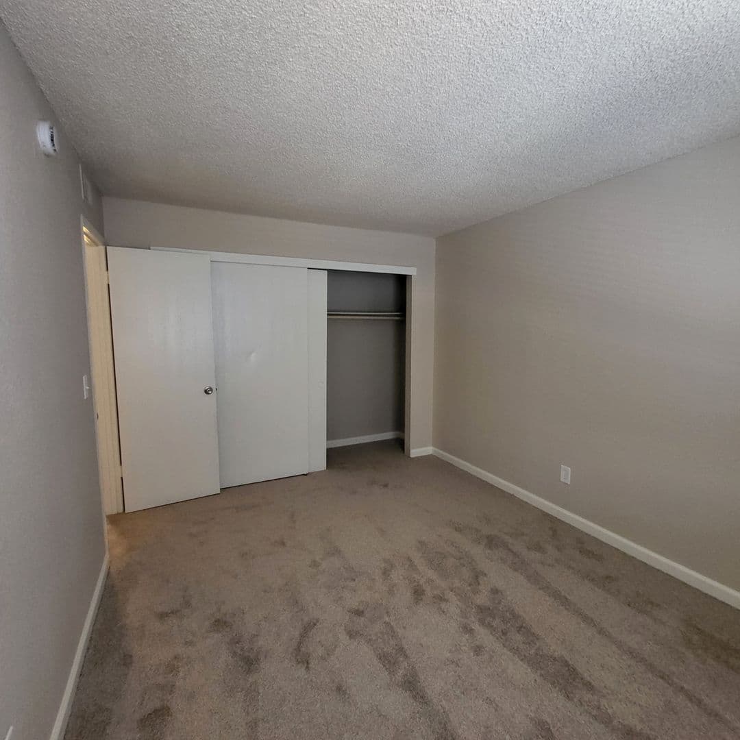 Carmichael Apartment: 5915 Kenneth Avenue