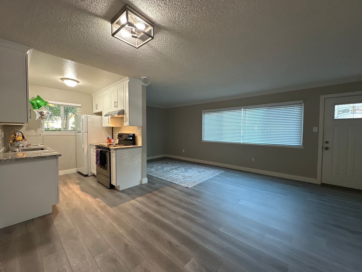 Sacramento Apartment: 1731 O Street - 5