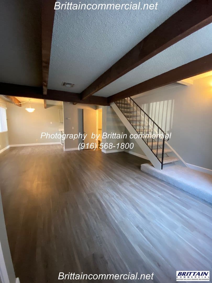 Sacramento Apartment: 2306 Capitol Avenue