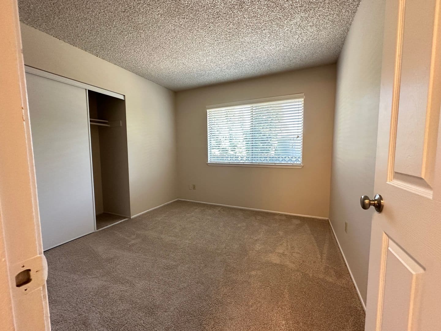 Fair Oaks Apartment: 4900 Stamas Lane