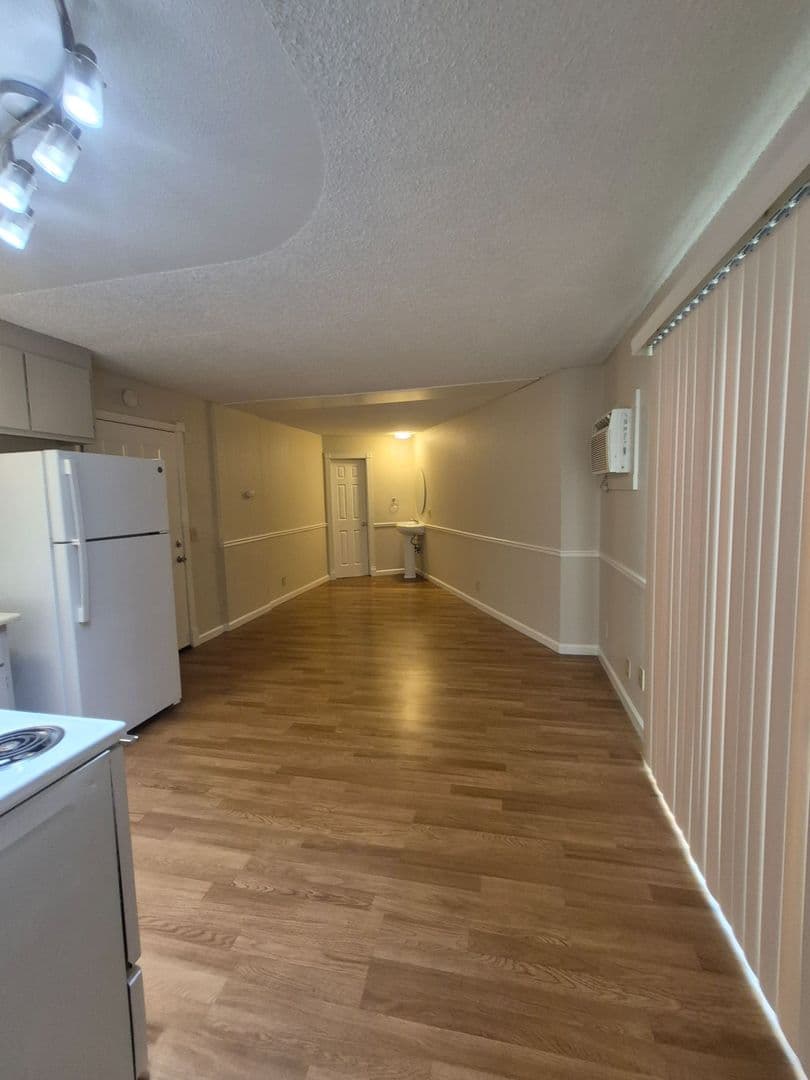 Sacramento Apartment: 1616 E Street