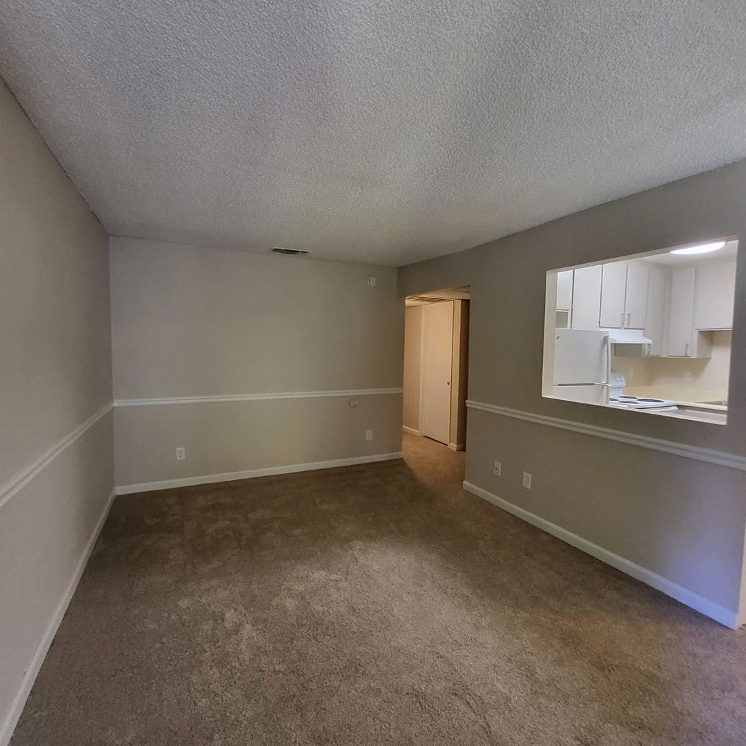 Carmichael Apartment: 5915 Kenneth Avenue