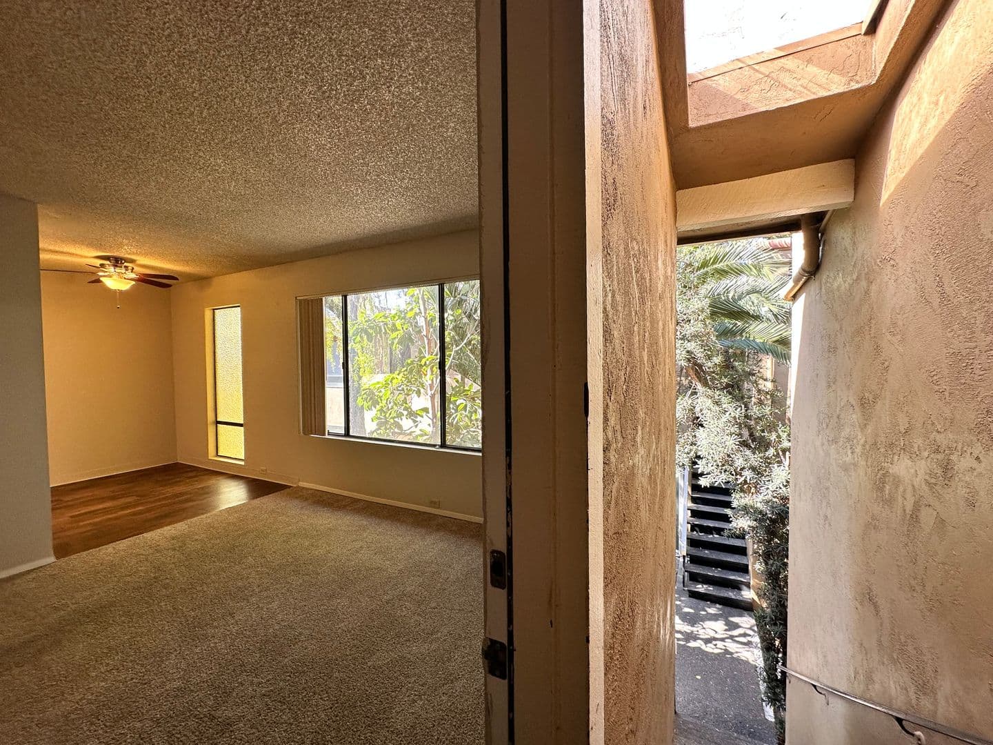 Sacramento Apartment: 1616 Q Street
