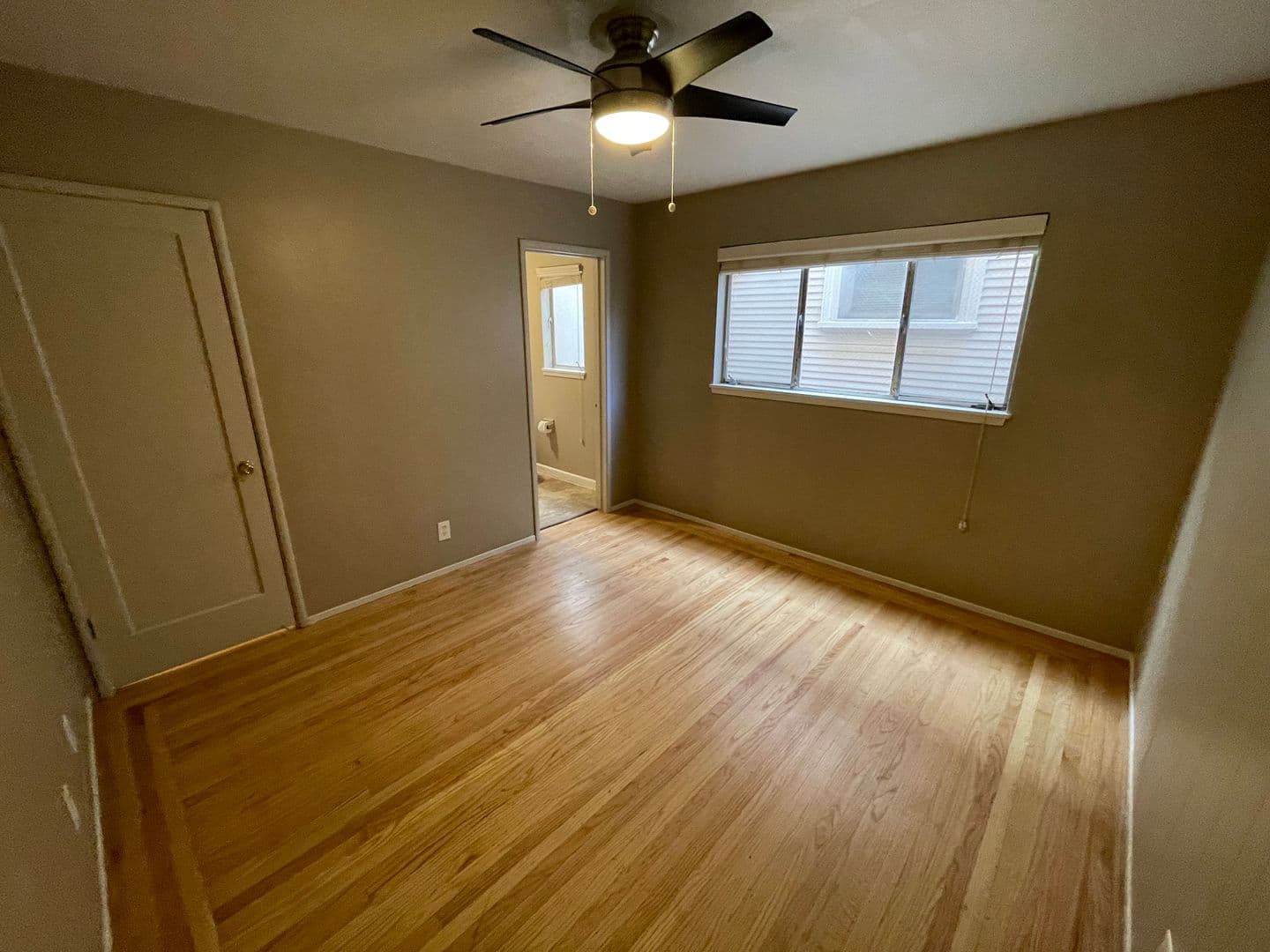 Sacramento Apartment: 2508 L Street
