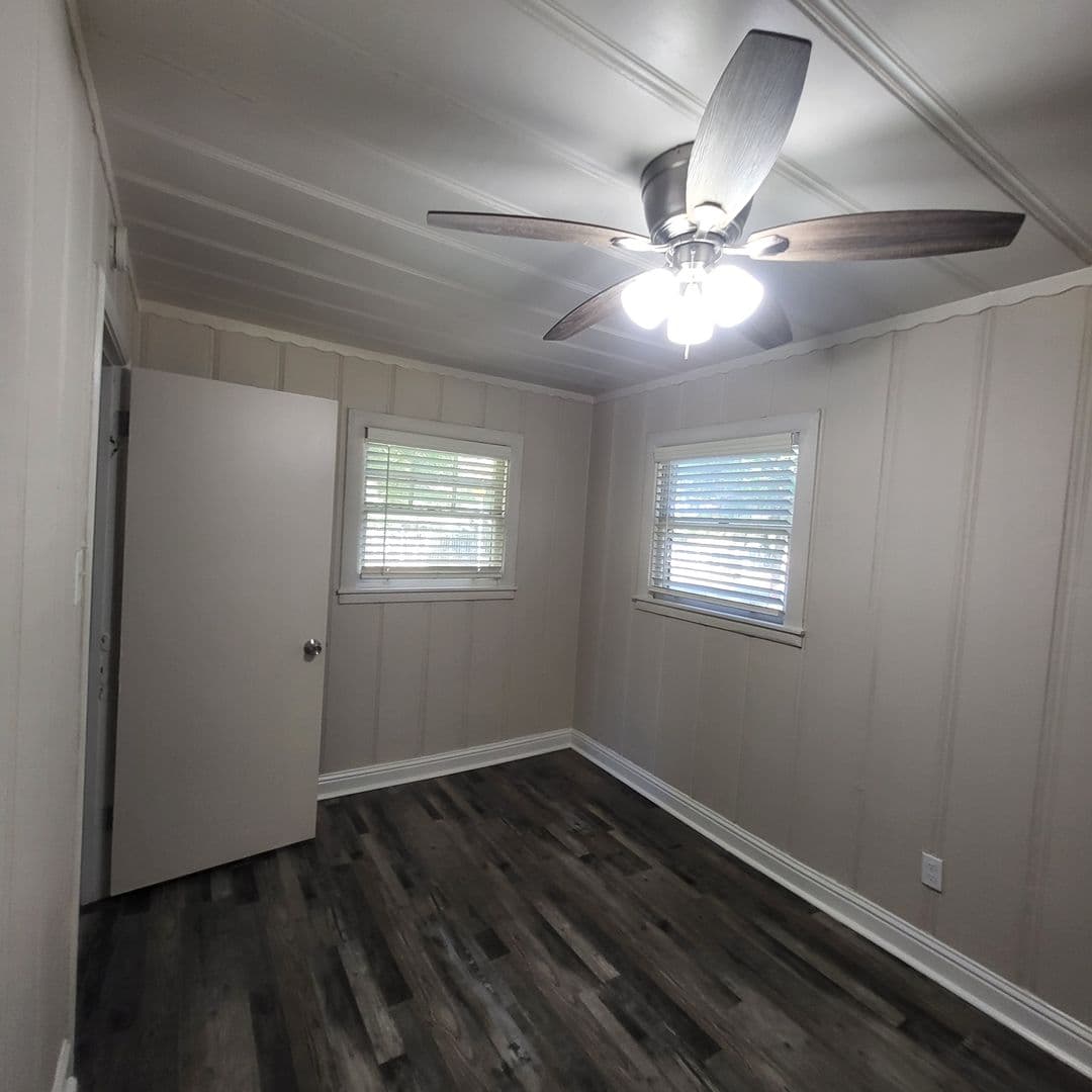 Sacramento Apartment: 4500 63rd Street