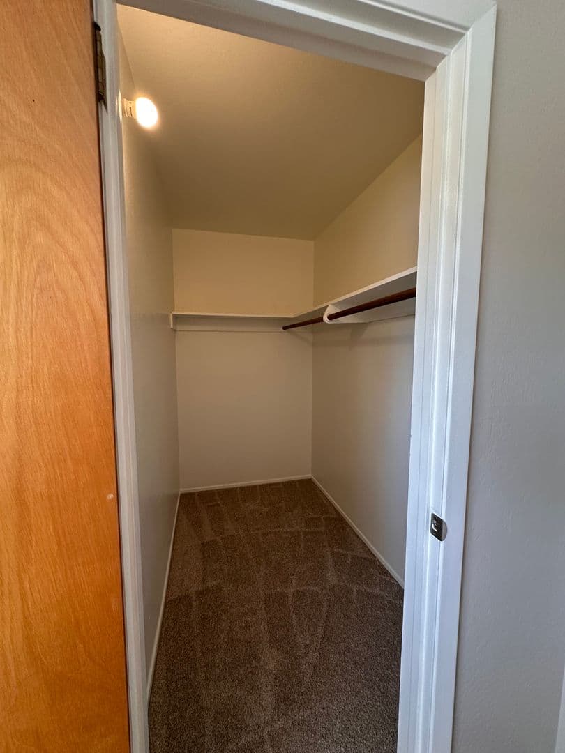 Sacramento Apartment: 5484 Carlson Drive
