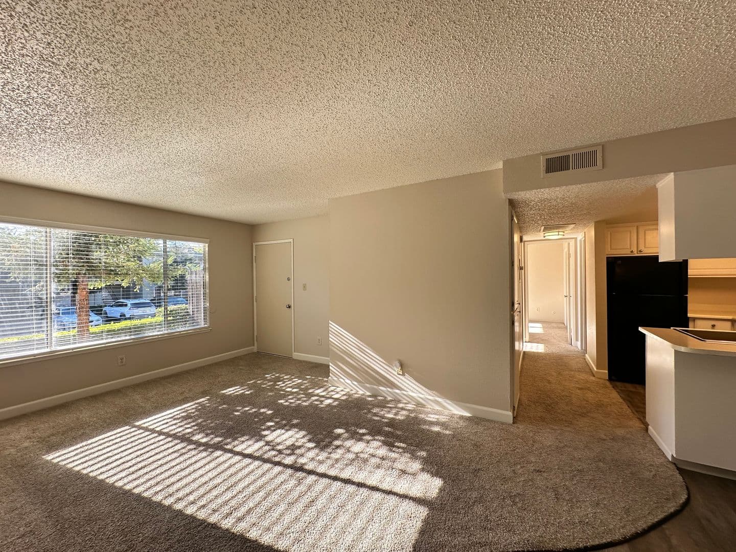 Fair Oaks Apartment: 4900 Stamas Lane