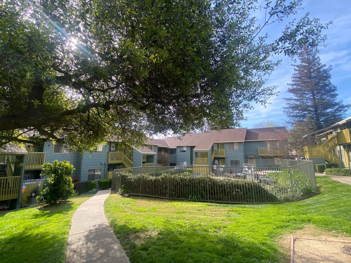 Carmichael Apartment: 5915 Kenneth Avenue