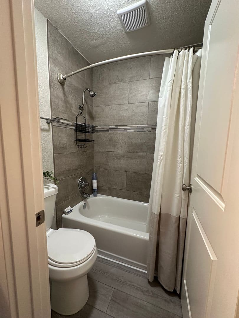 Sacramento Apartment: 1731 O Street - 5