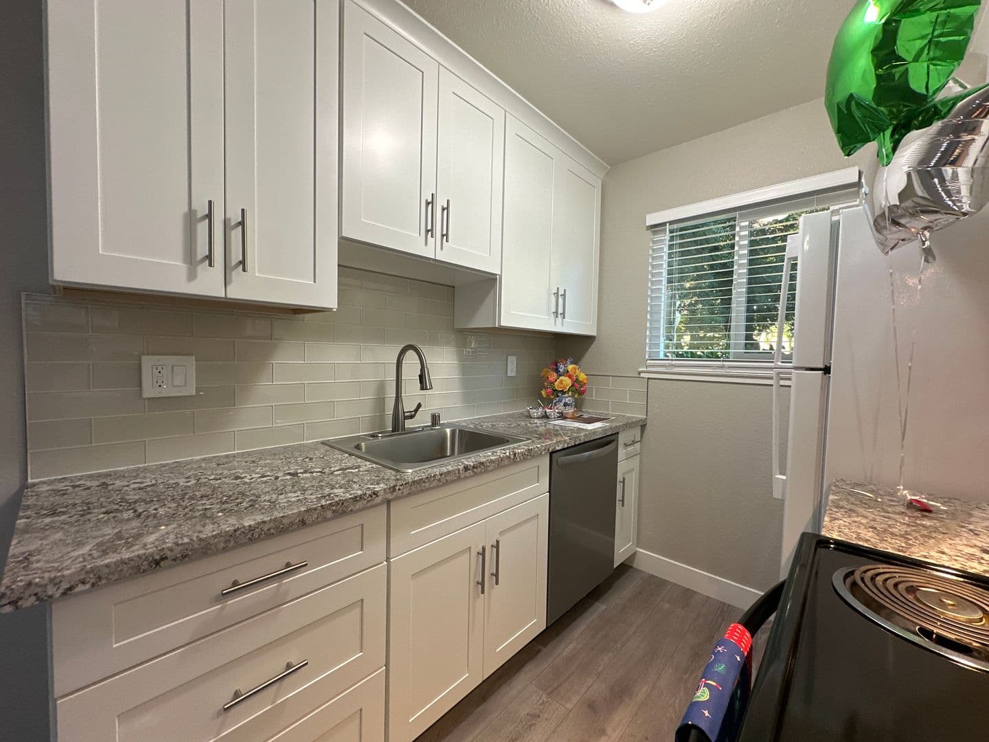 Sacramento Apartment: 1731 O Street - 5