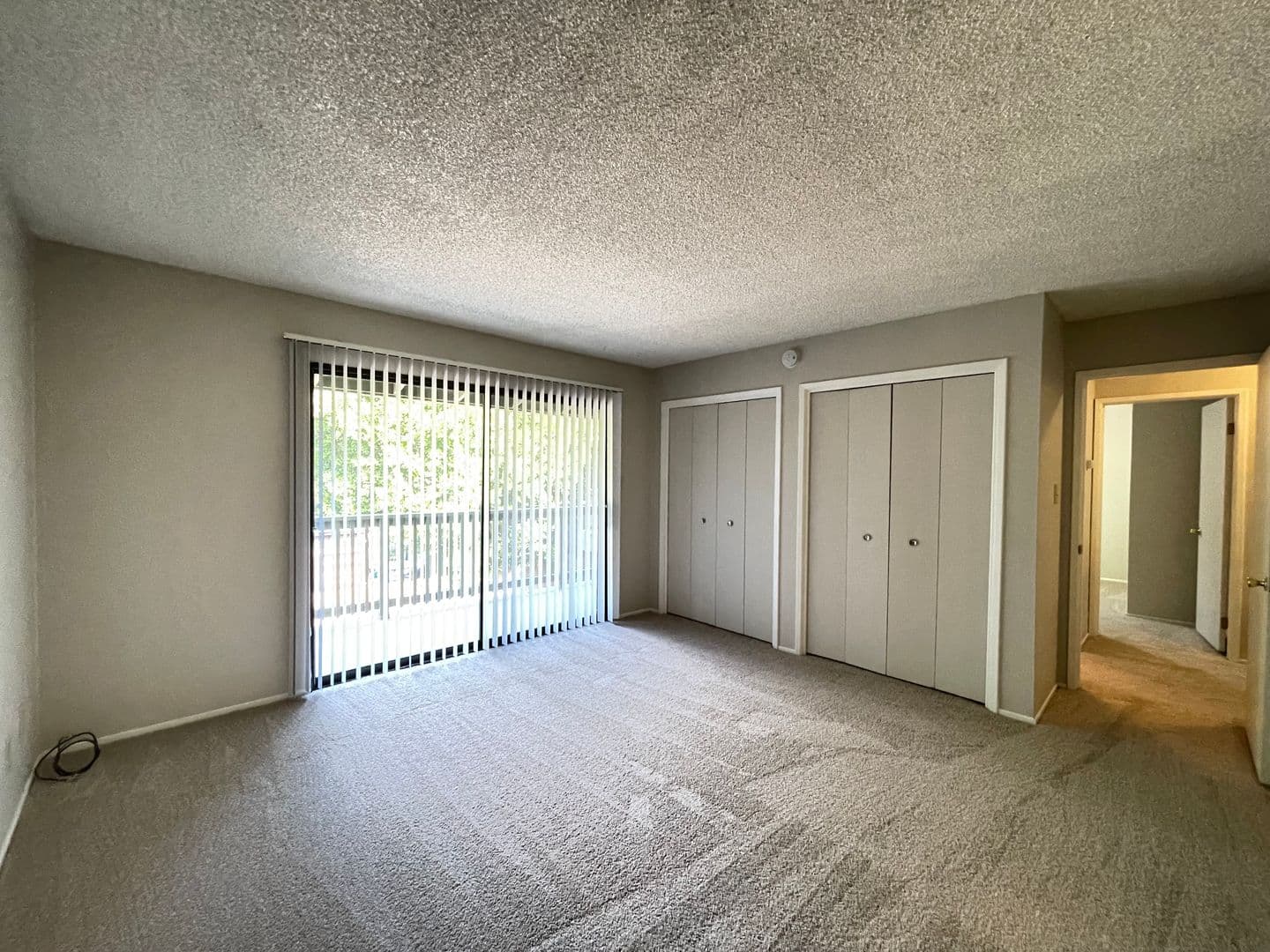 Sacramento Multiplex: 1129 Silver Lake Drive and 6531 Lake Park Drive