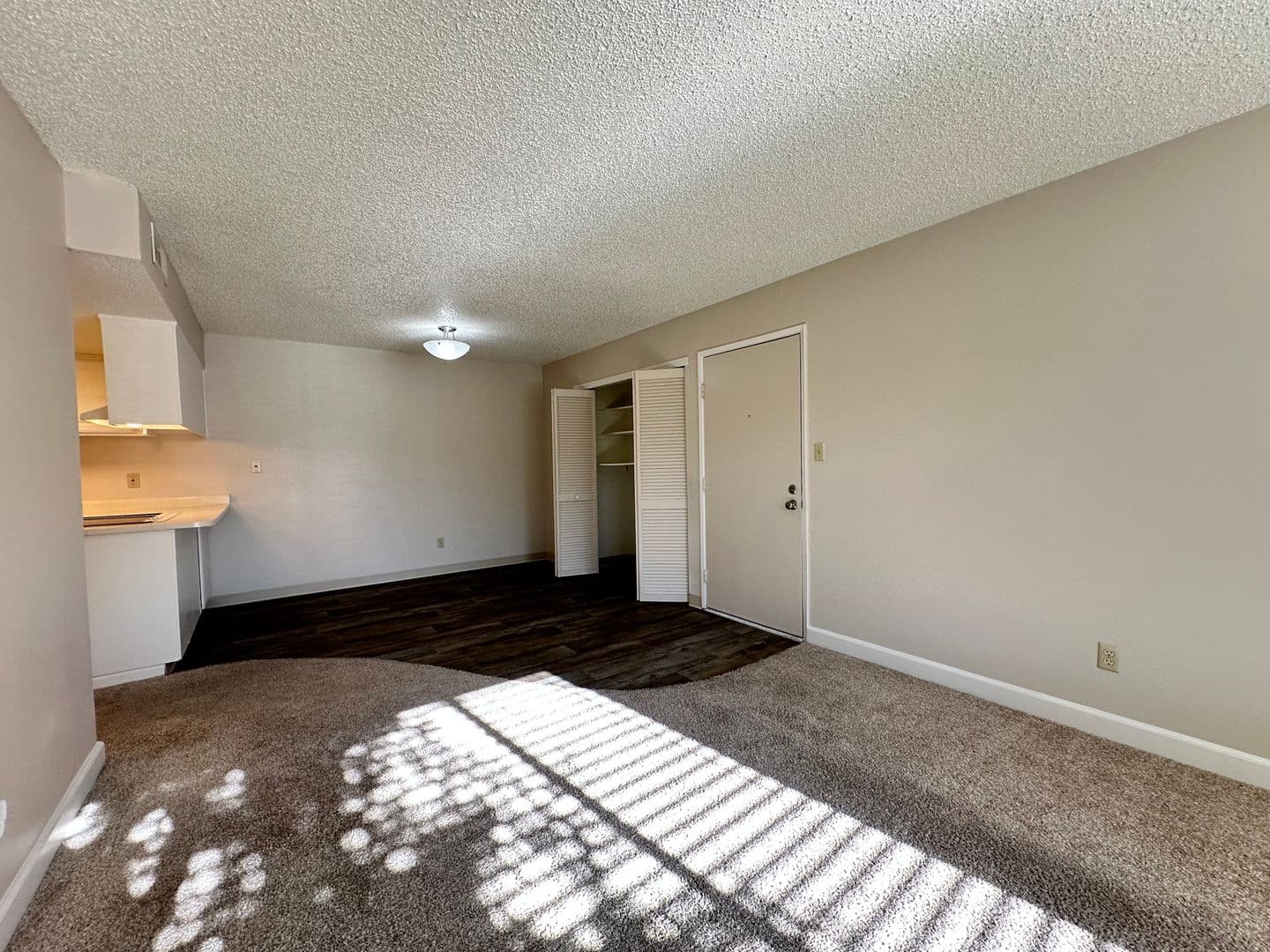 Fair Oaks Apartment: 4900 Stamas Lane