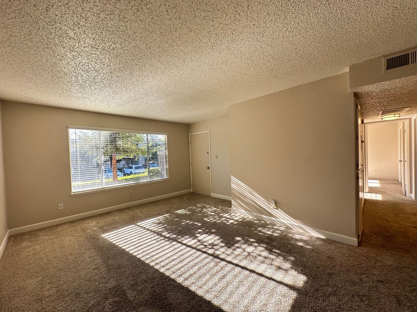 Fair Oaks Apartment: 4900 Stamas Lane