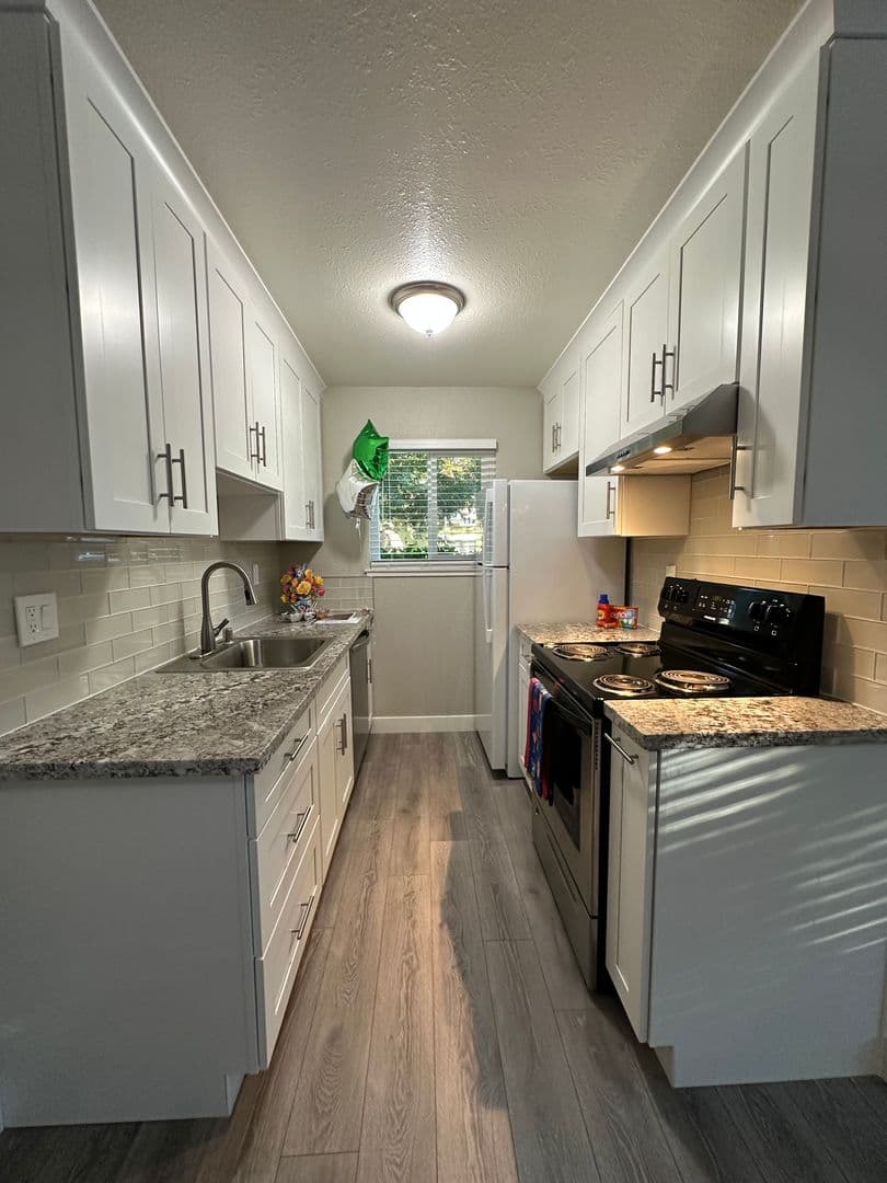 Sacramento Apartment: 1731 O Street - 5