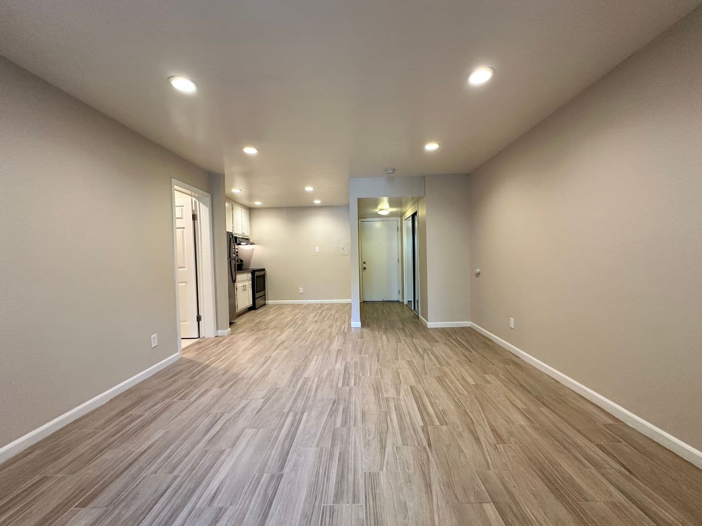 Sacramento Apartment: 2400 Q Street
