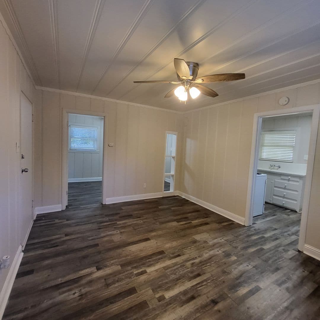Sacramento Apartment: 4500 63rd Street