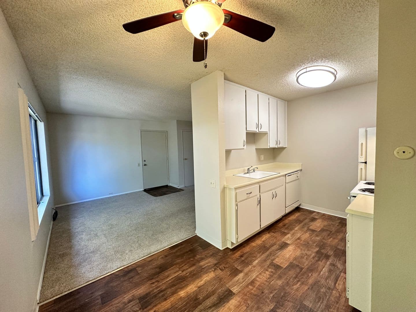 Sacramento Apartment: 1616 Q Street