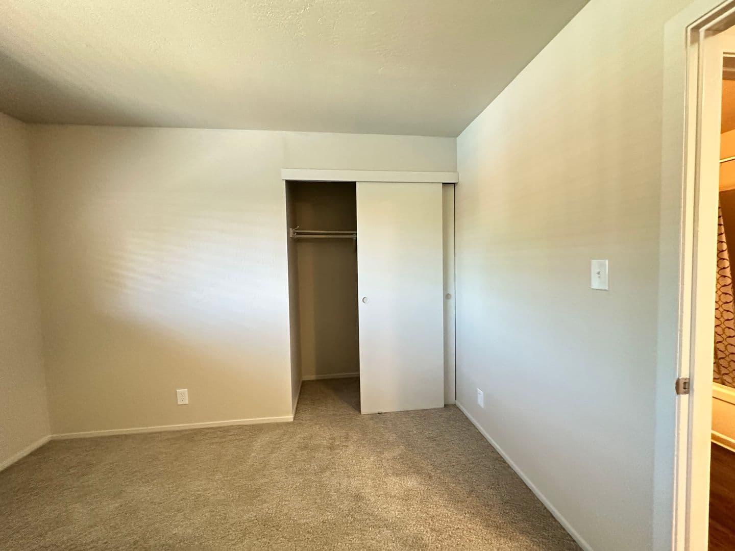 Sacramento Apartment: 2941 Marconi Avenue