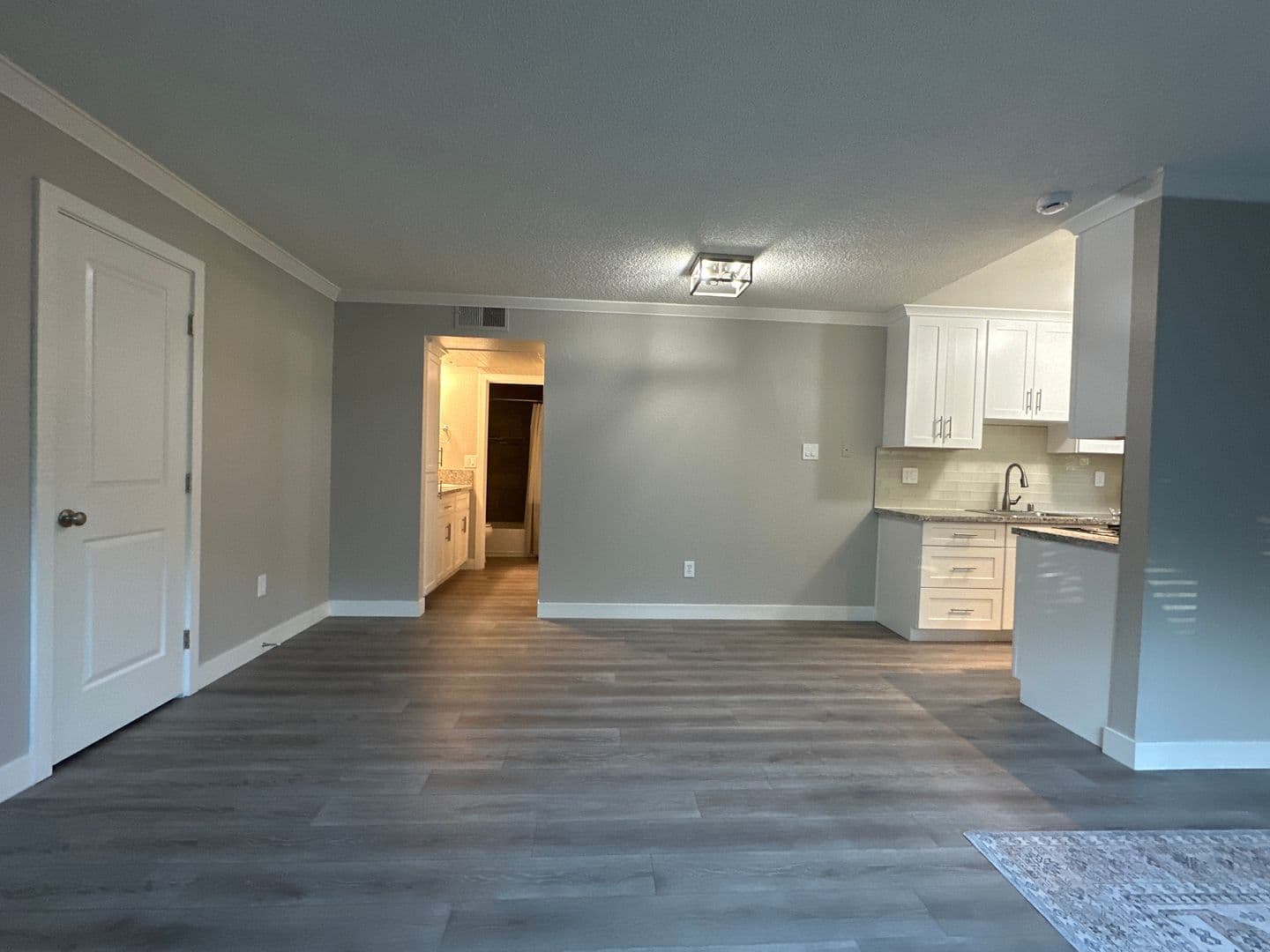 Sacramento Apartment: 1731 O Street - 5