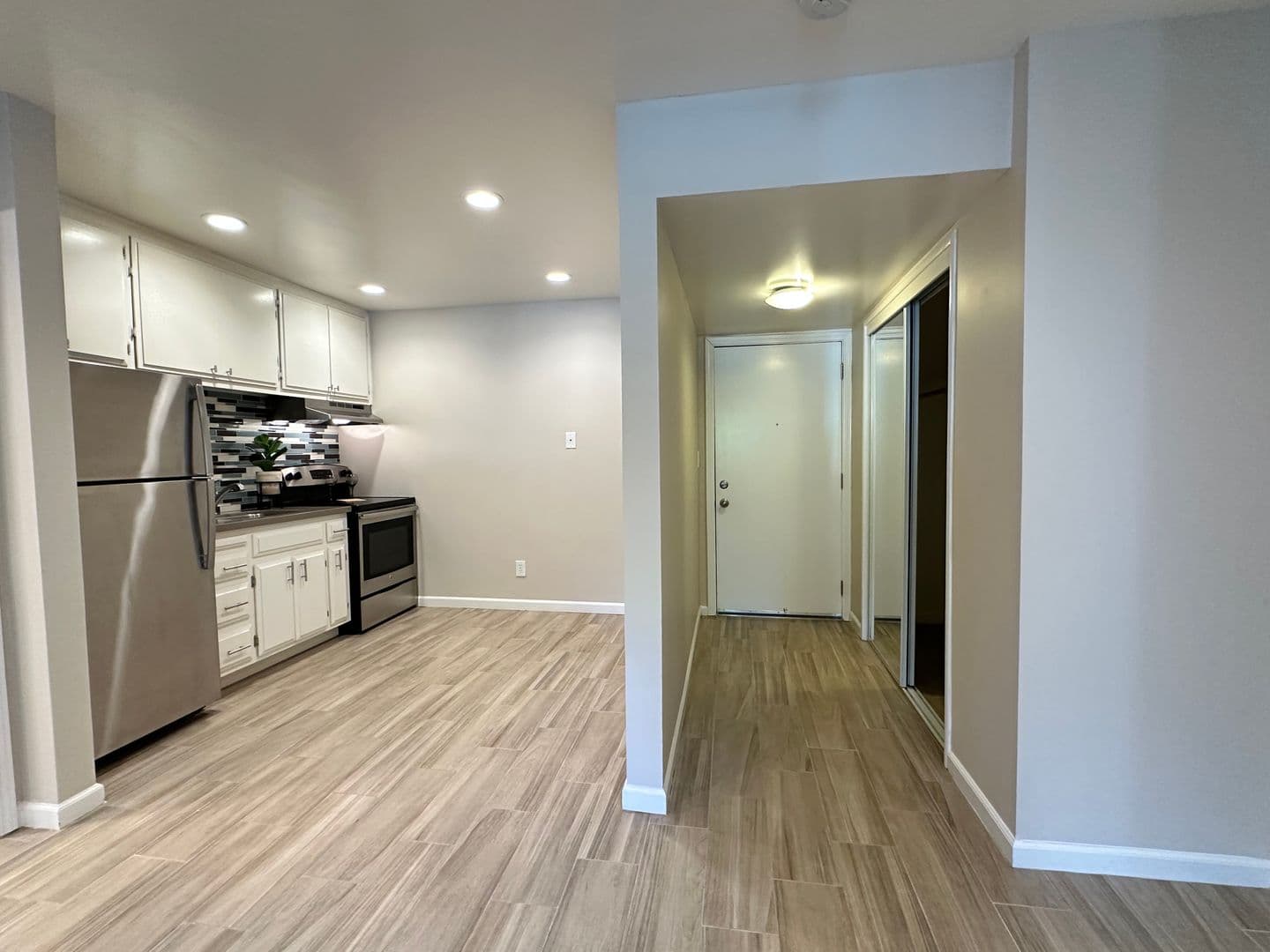 Sacramento Apartment: 2400 Q Street