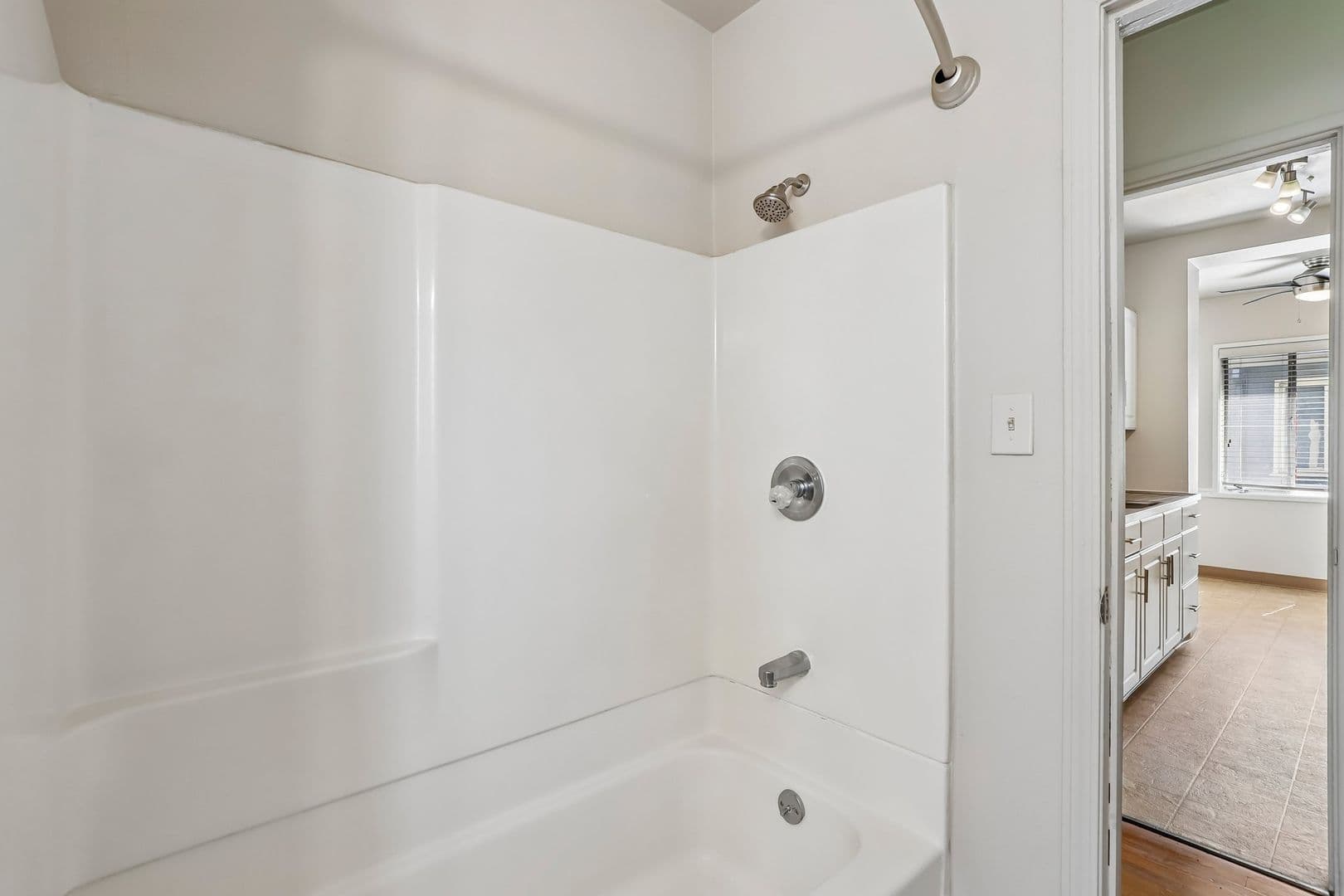 Sacramento Apartment: 1625 H Street