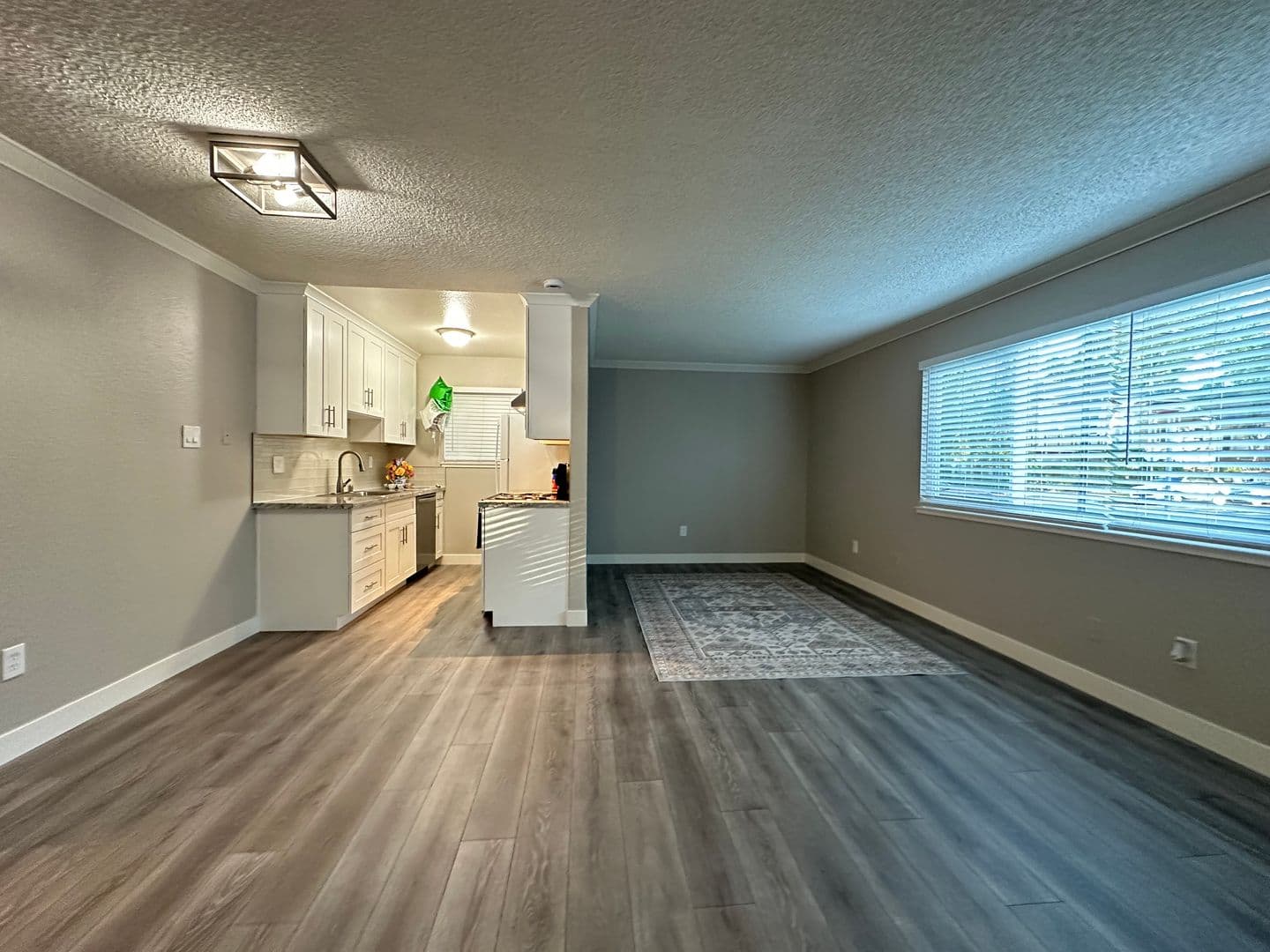 Sacramento Apartment: 1731 O Street - 5