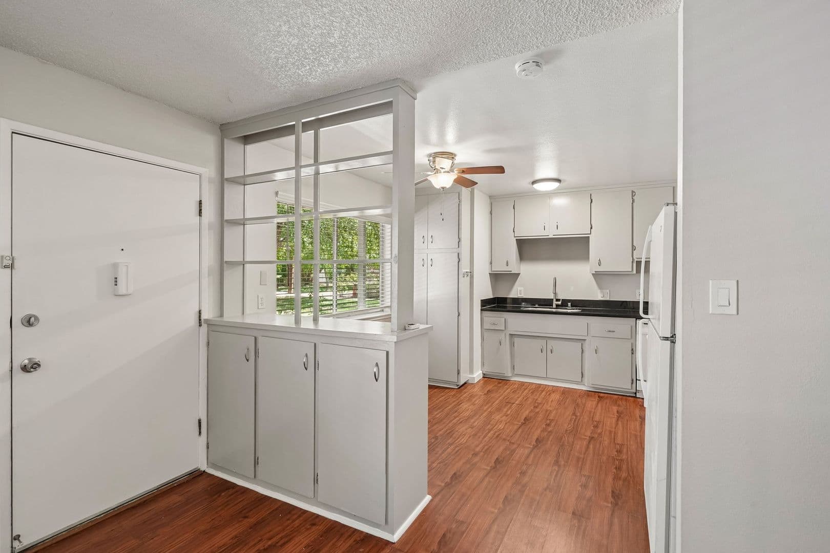 Sacramento Apartment: 4500 63rd Street