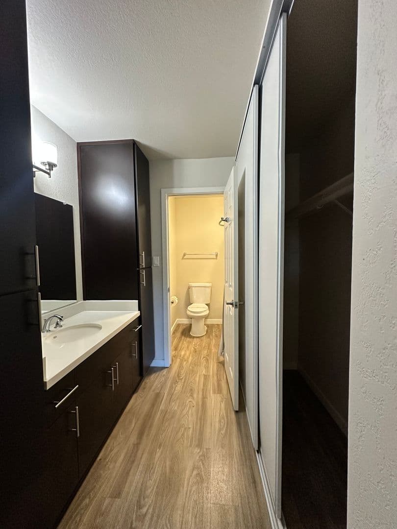 West Sacramento Apartment: 555 Douglas Street