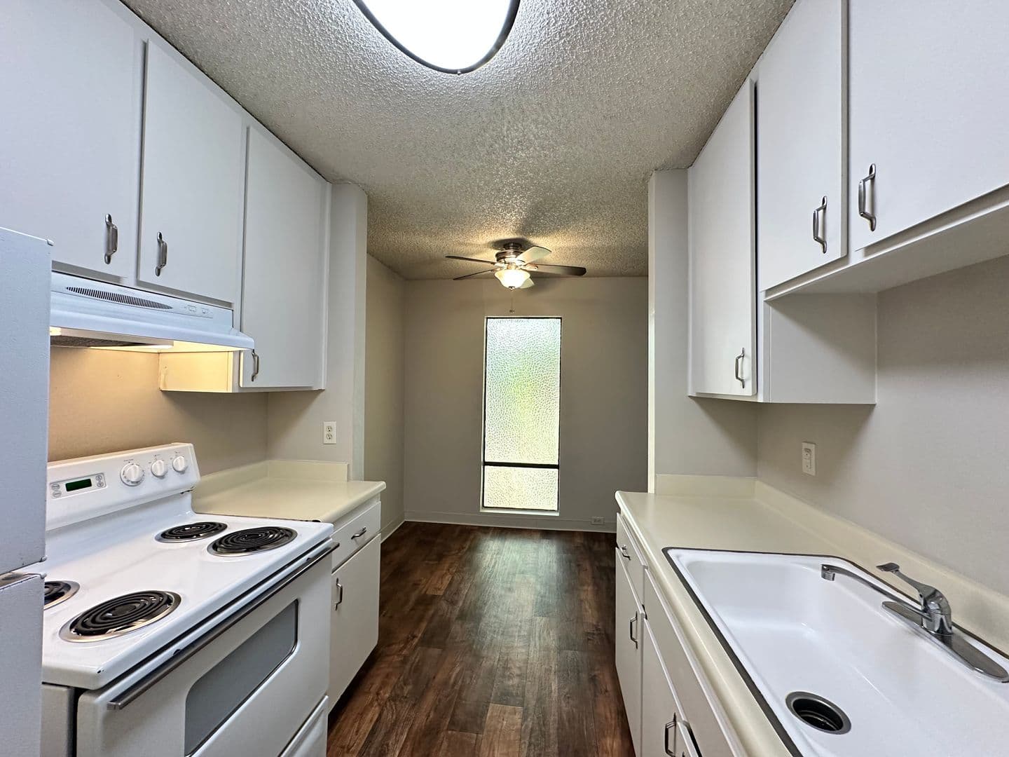 Sacramento Apartment: 1616 Q Street