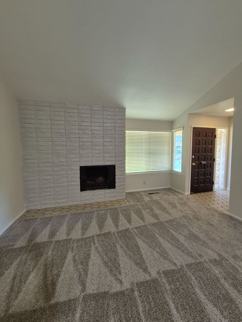 Sacramento Multiplex: 4345 Fair Oaks Blvd.