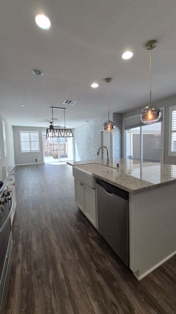 Rocklin House: 1702 Brodea Lane