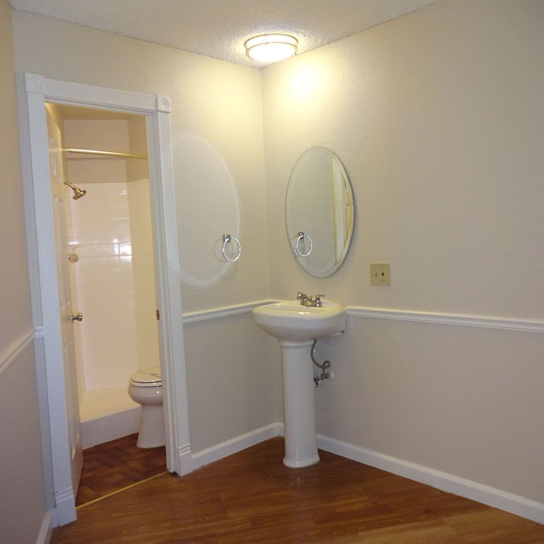 Sacramento Apartment: 1616 E Street