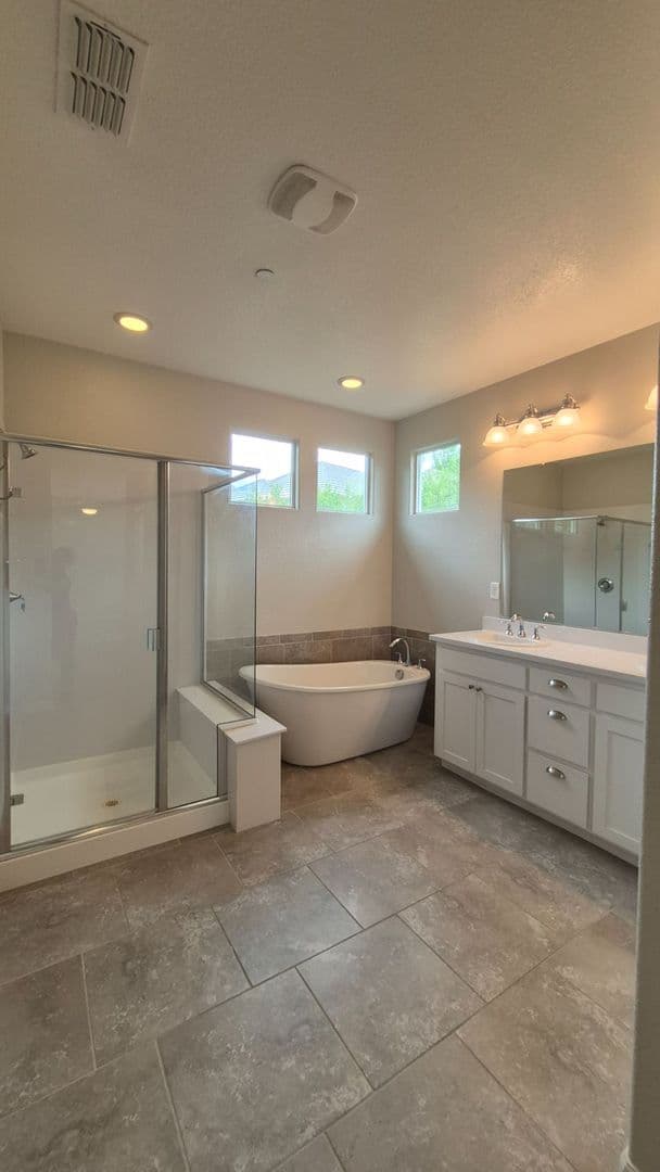 Rocklin House: 1702 Brodea Lane
