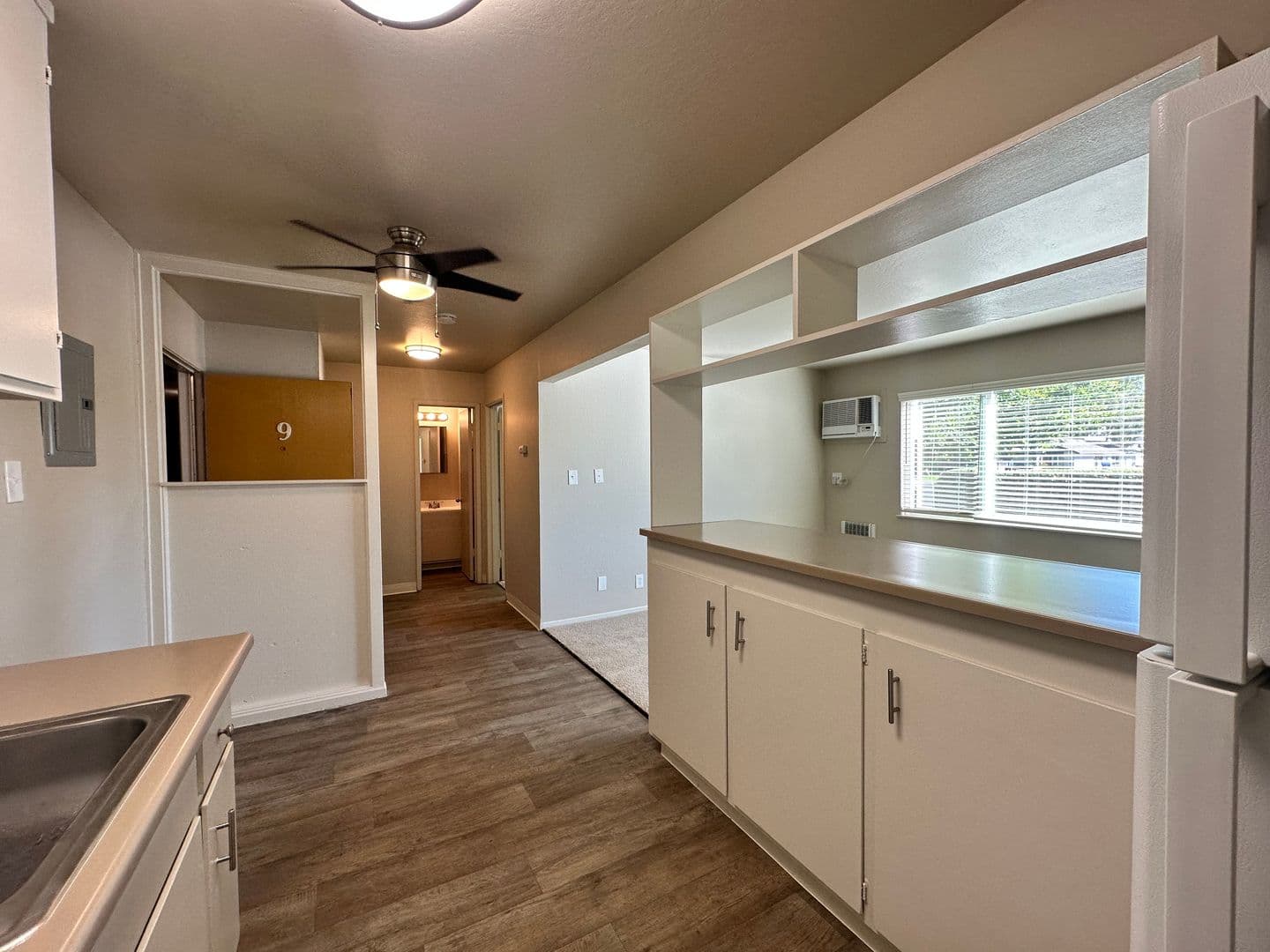 Sacramento Apartment: 2941 Marconi Avenue