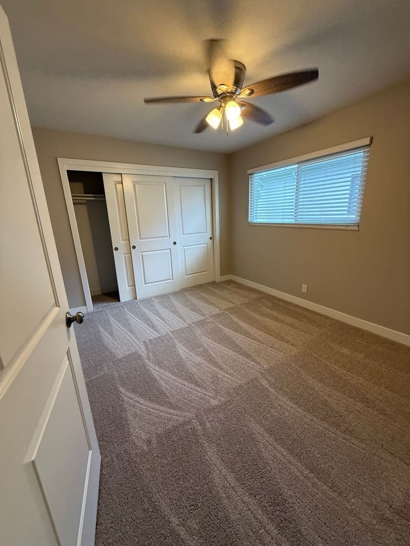 Sacramento Apartment: 2311 I Street #9